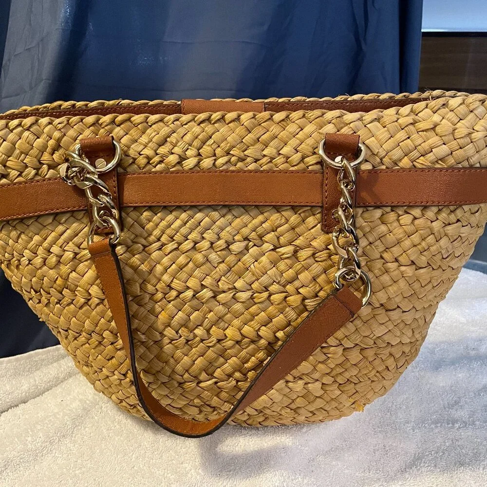 Michael Kors Straw Tote Bag - Picture 4 of 10